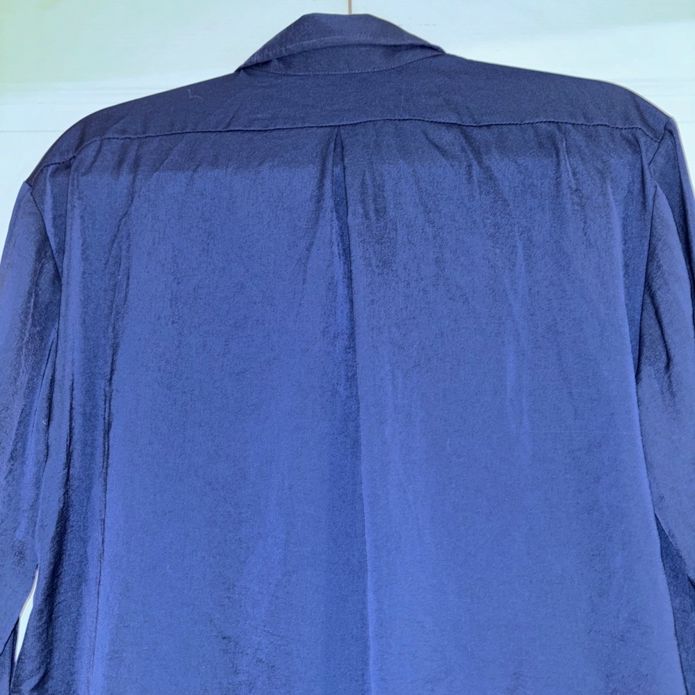 Women’s Banana Republic Blue Button Down Shirt - Picture 5 of 7